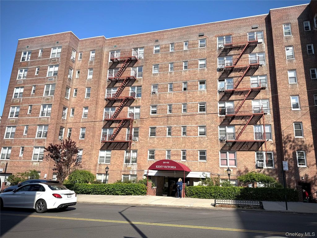 9002 63RD Drive 5C, Rego Park, NY 11374