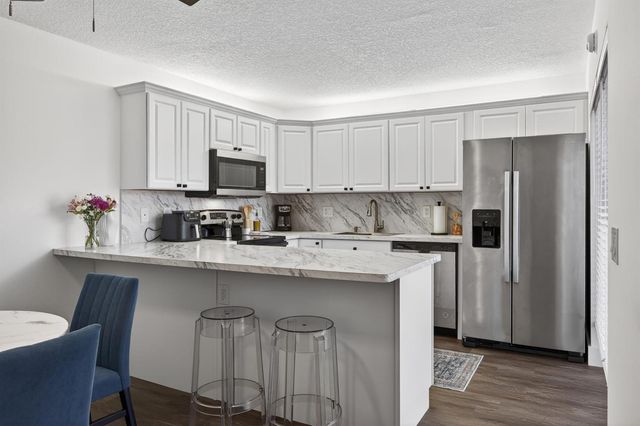 2937 SW 11th Place, Deerfield Beach, FL 33442