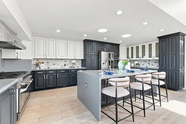 925 Dorel Drive, San Jose, CA 95132