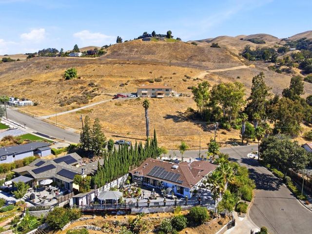 925 Dorel Drive, San Jose, CA 95132