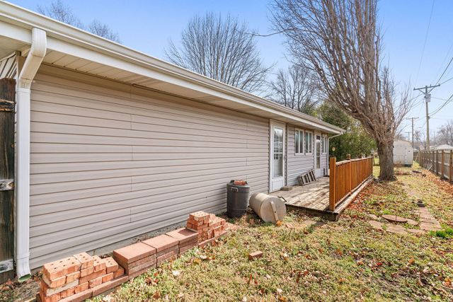647 N Dana Avenue, Republic, MO 65738