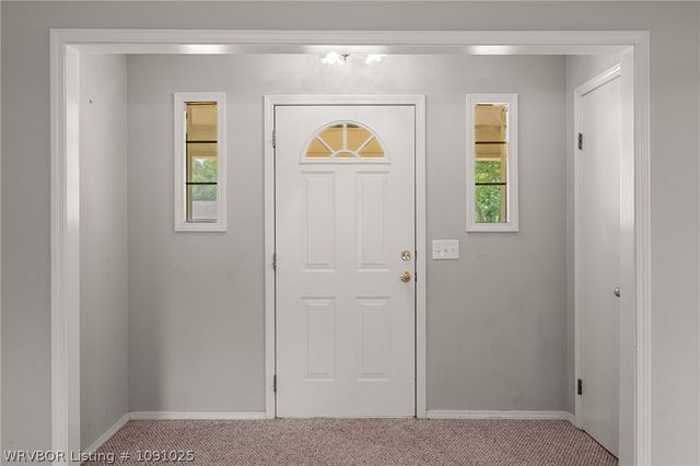 3127 Blake Road, Van Buren, AR 72956