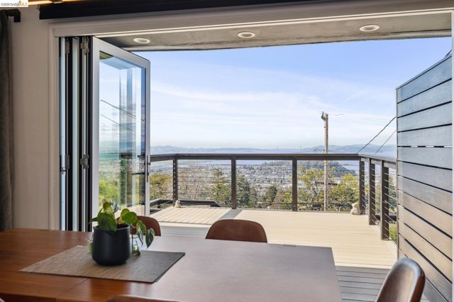 255 Stanford Ave, Kensington, CA 94708