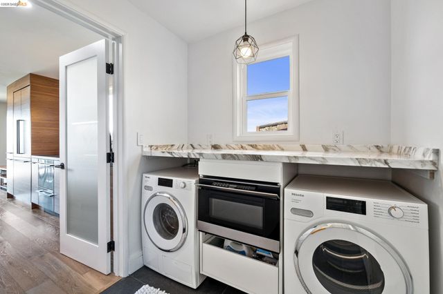 255 Stanford Ave, Kensington, CA 94708