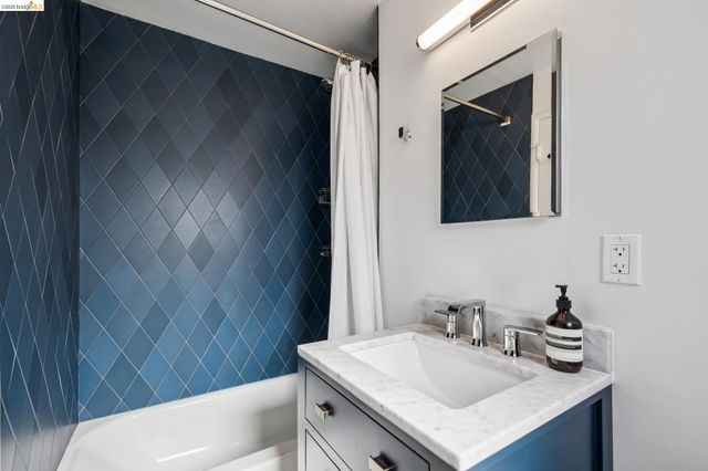 255 Stanford Ave, Kensington, CA 94708