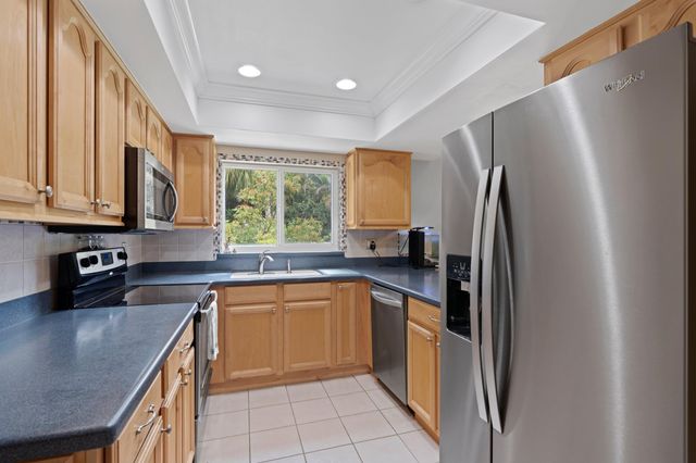 3130 KINGSWOOD Terrace, Boca Raton, FL 33431