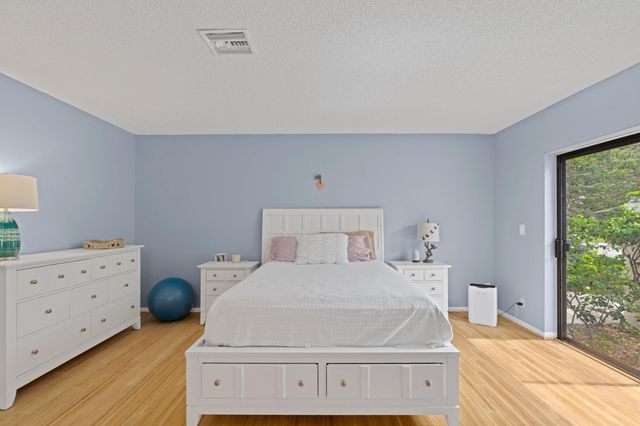 3130 KINGSWOOD Terrace, Boca Raton, FL 33431
