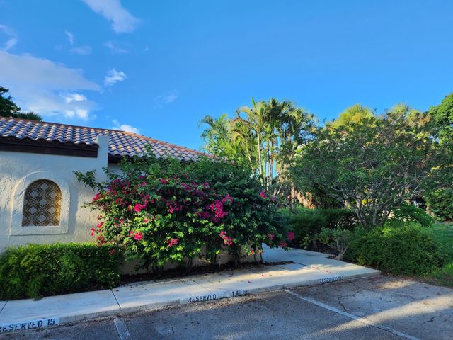 3130 KINGSWOOD Terrace, Boca Raton, FL 33431