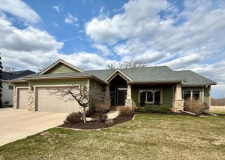 4101 Stone Point Drive NE, Rochester, MN 55906
