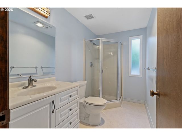 2571 TROY Ct, West Linn, OR 97068