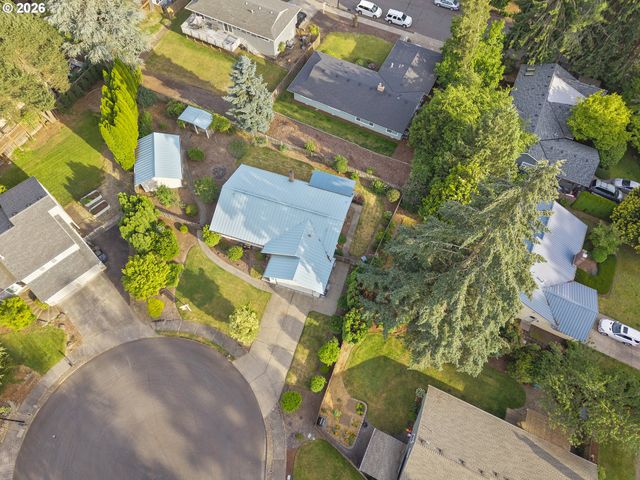 2571 TROY Ct, West Linn, OR 97068