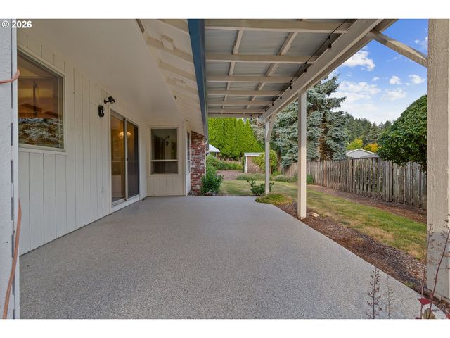 2571 TROY Ct, West Linn, OR 97068