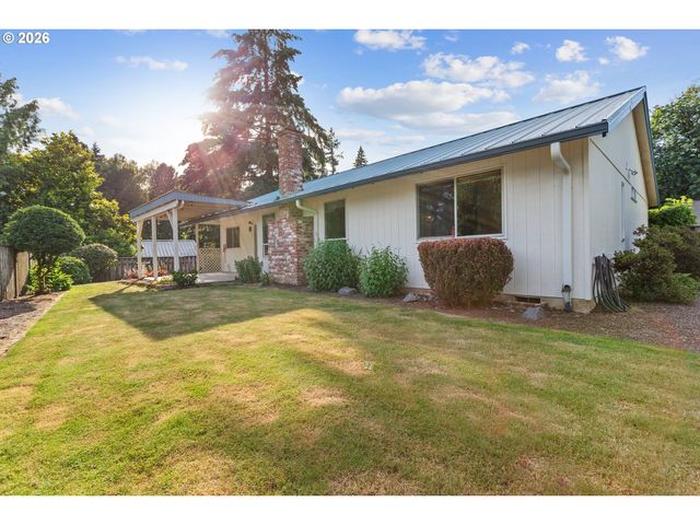 2571 TROY Ct, West Linn, OR 97068