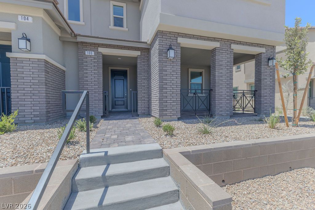 100 Hornbeck Lane, Las Vegas, NV 89138