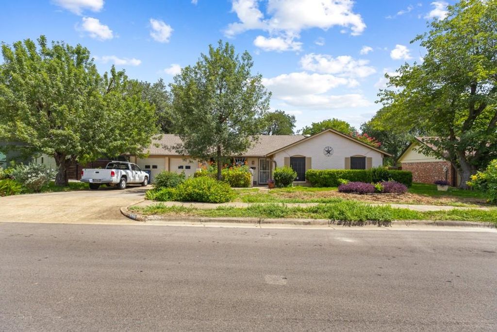 5706 Cherry Creek DR, Austin, TX 78745