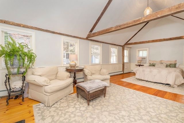 64 Prospect St, Newburyport, MA 01950