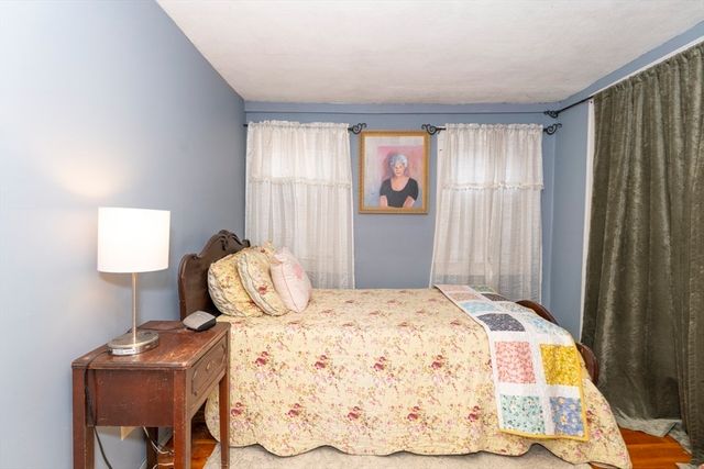 64 Prospect St, Newburyport, MA 01950
