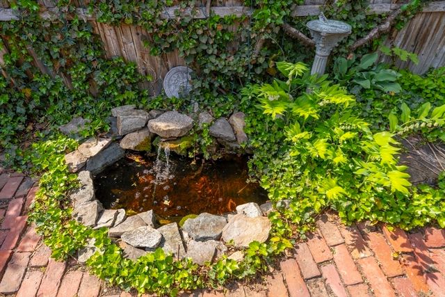 64 Prospect St, Newburyport, MA 01950