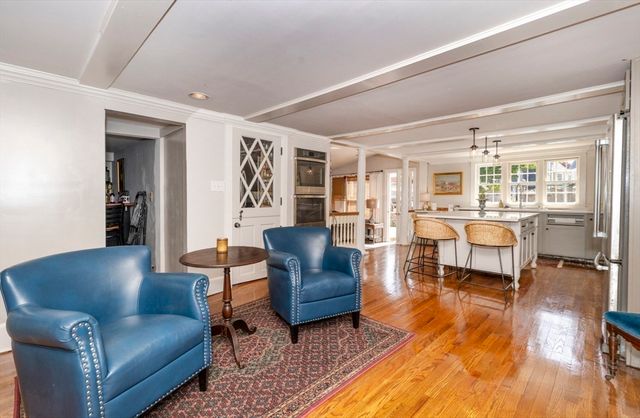 64 Prospect St, Newburyport, MA 01950
