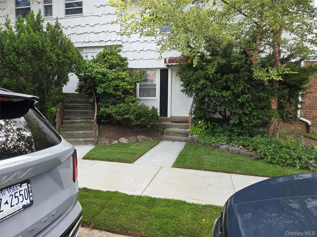 15-42 216th St SE 216th Street, Bayside, NY 11360 — photo 4