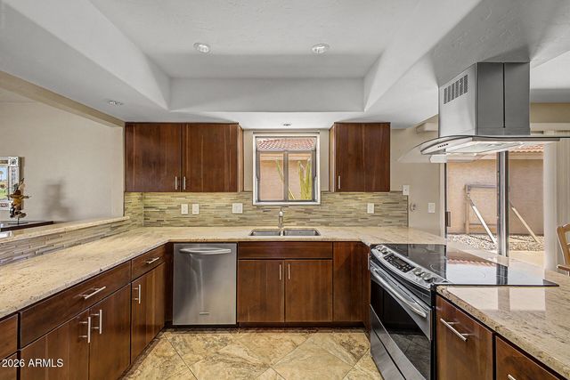 25662 S BRENTWOOD Drive, Sun Lakes, AZ 85248