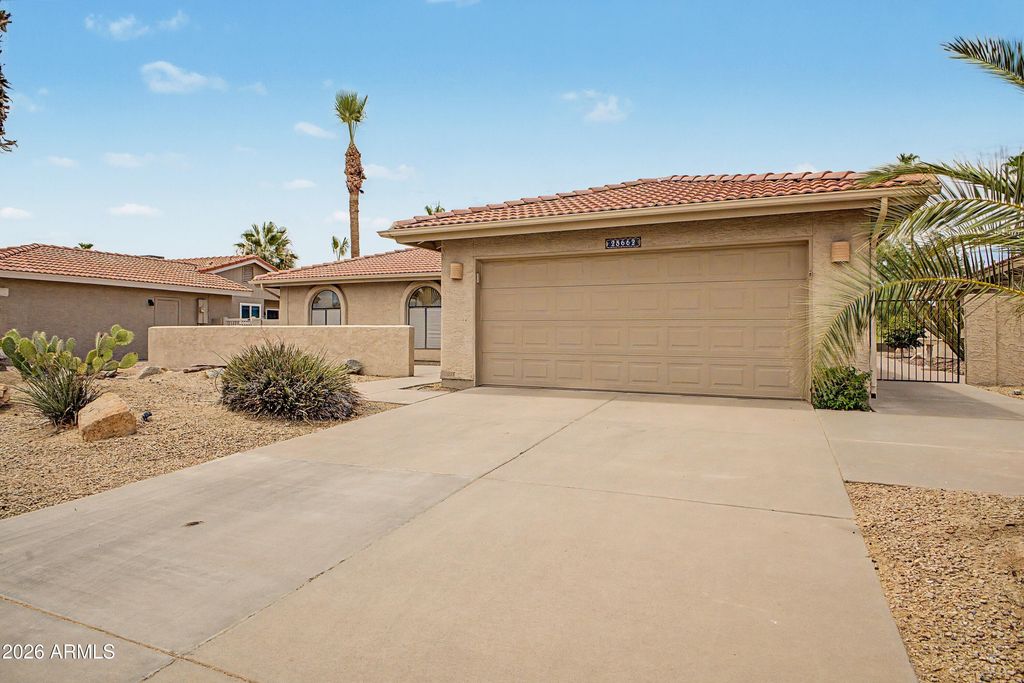 25662 S BRENTWOOD Drive, Sun Lakes, AZ 85248 — photo 2