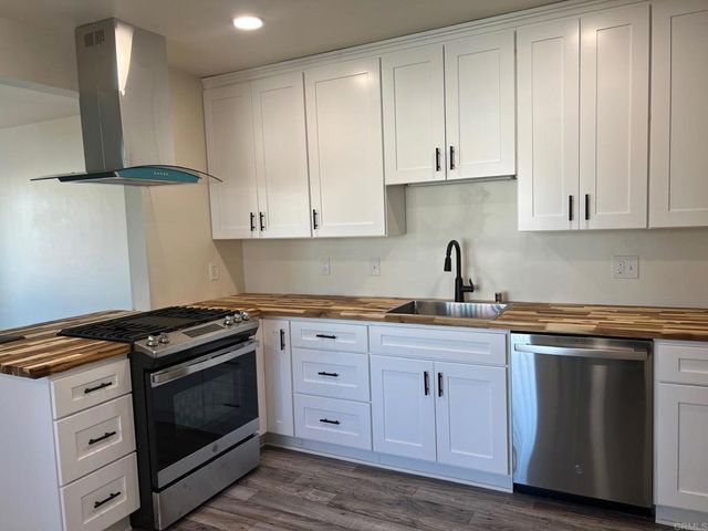 935 Elm Avenue, Imperial Beach, CA 91932