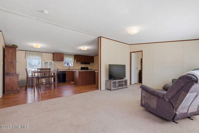 5152 Green Heron Drive SW, Shallotte, NC 28470