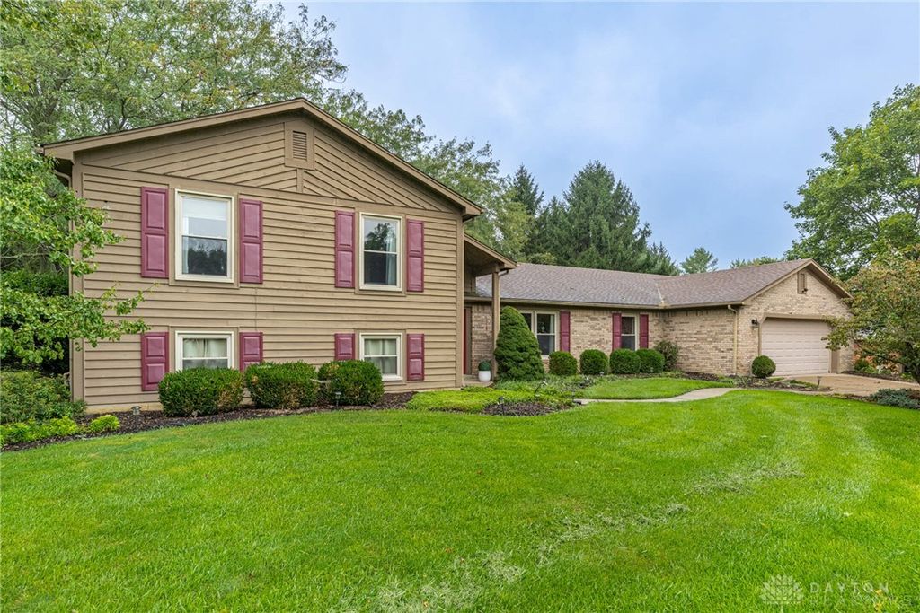 10231 Simms Station Road, Washington Twp, OH 45458