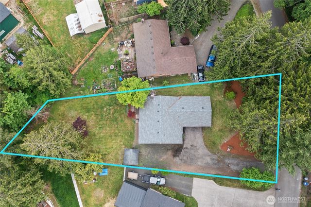 70 E Huckleberry Drive, Grapeview, WA 98546