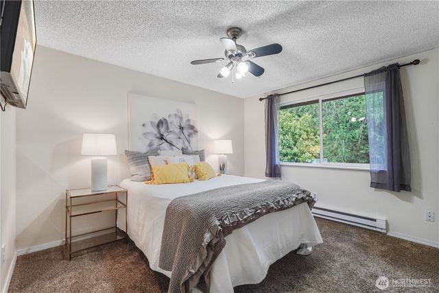 70 E Huckleberry Drive, Grapeview, WA 98546