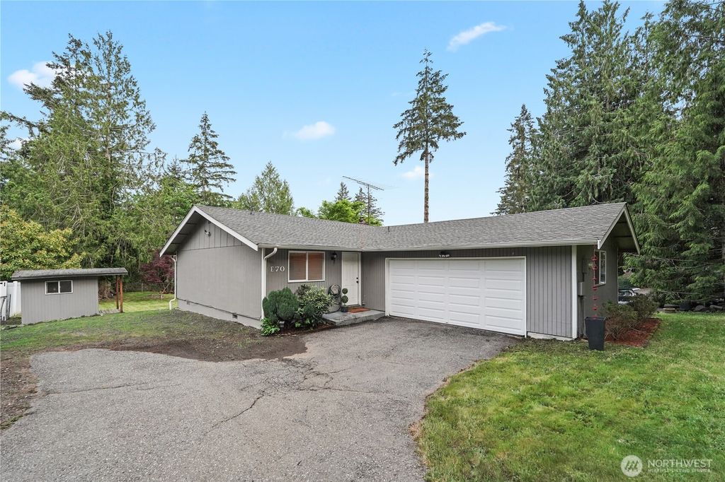 70 E Huckleberry Drive, Grapeview, WA 98546