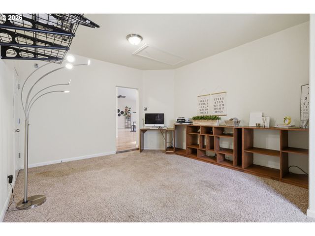 288 Se 37TH Ave, Hillsboro, OR 97123