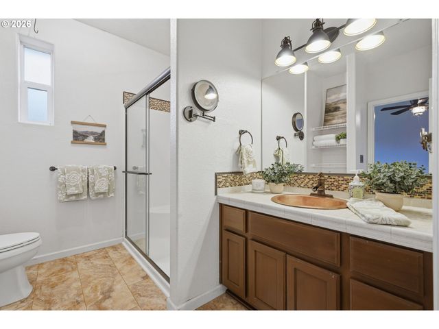 288 Se 37TH Ave, Hillsboro, OR 97123