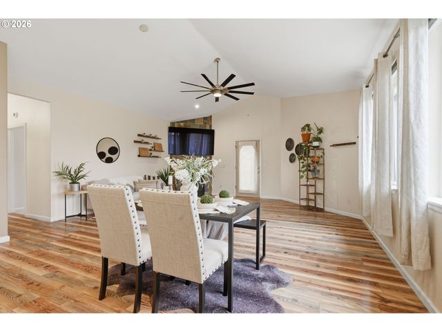 288 Se 37TH Ave, Hillsboro, OR 97123