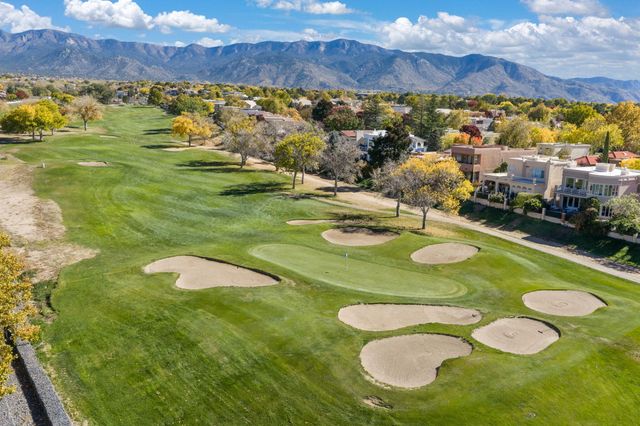 9909 Barrinson NE, Albuquerque, NM 87111