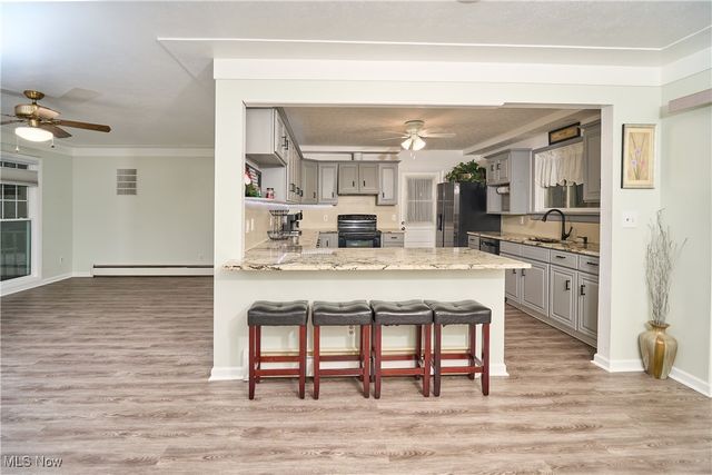 5220 Center Road, Brunswick Hills, OH 44212