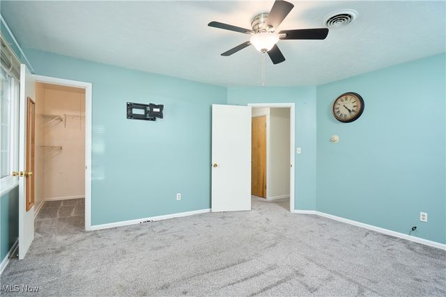 5220 Center Road, Brunswick Hills, OH 44212