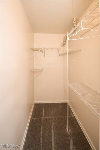 5220 Center Road, Brunswick Hills, OH 44212