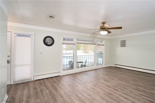 5220 Center Road, Brunswick Hills, OH 44212