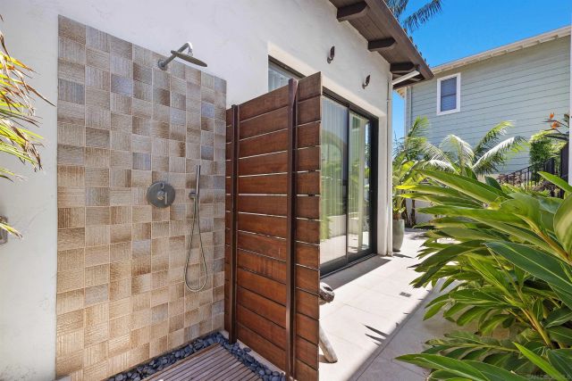 227 Neptune Ave, Encinitas, CA 92024