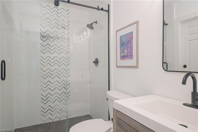 1420 Jewel Box AVE, Naples, FL 34102