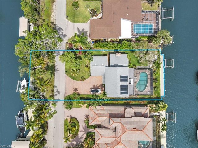 1420 Jewel Box AVE, Naples, FL 34102