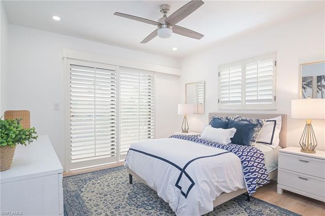 1420 Jewel Box AVE, Naples, FL 34102