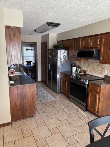 488 OLD COLLIERVILLE-ARLINGTON RD, Collierville, TN 38017