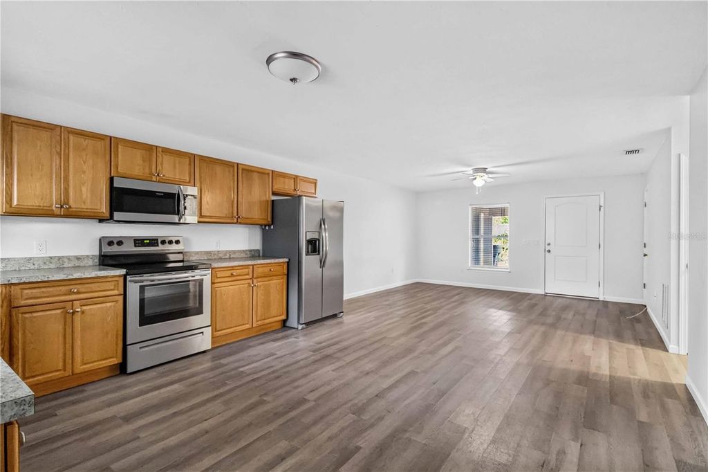 2311 54TH AVENUE DRIVE W, BRADENTON, FL 34207 — photo 4