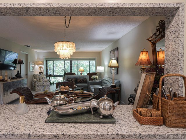 400 18th Street G5, Vero Beach, FL 32960