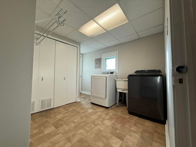 11691 Cornell Street, Taylor, MI 48180