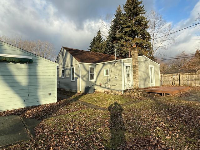 11691 Cornell Street, Taylor, MI 48180