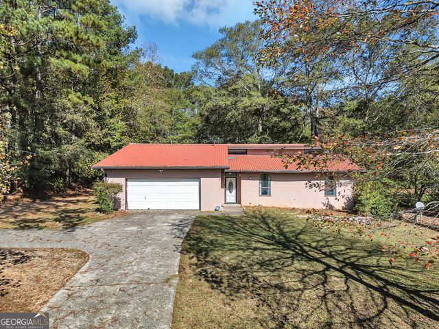 5575 Milam Road, Fairburn, GA 30213